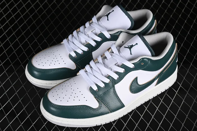 All categories Air Jordan Jordan series basketball shoes Air Jordan 1 Low G version pure original Air Jordan 1 Low AJ1 Joe 1 white green low-top cultural casual sneakers FQ7687-300
